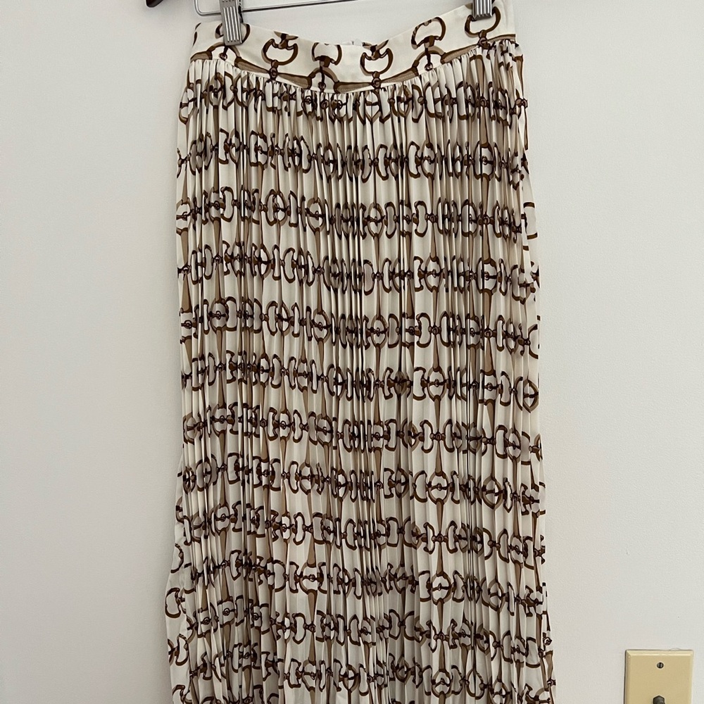 Banana Republic long pleated skirt